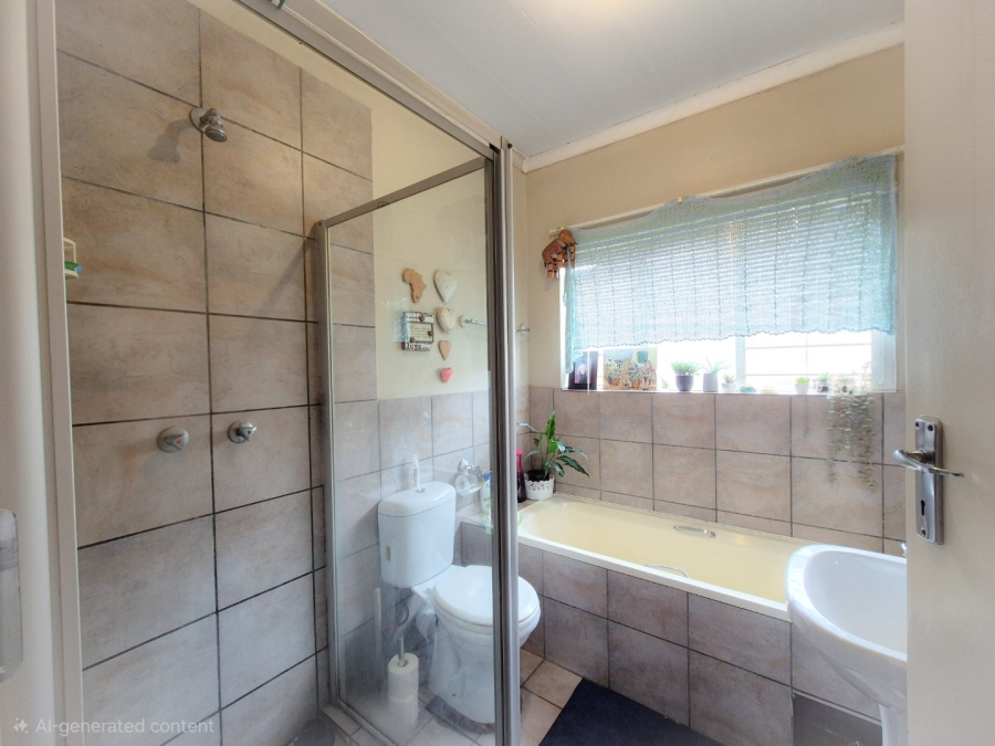 2 Bedroom Property for Sale in Vaalpark Free State